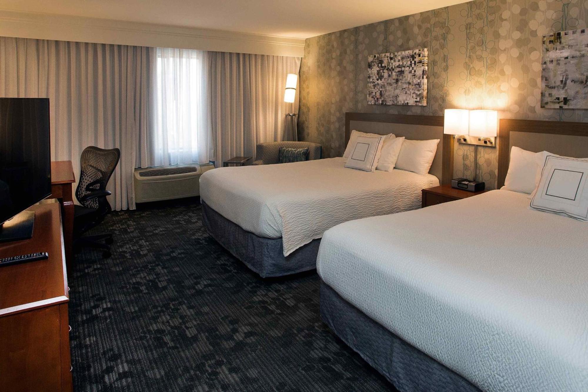 Courtyard Los Angeles Burbank Airport Екстер'єр фото