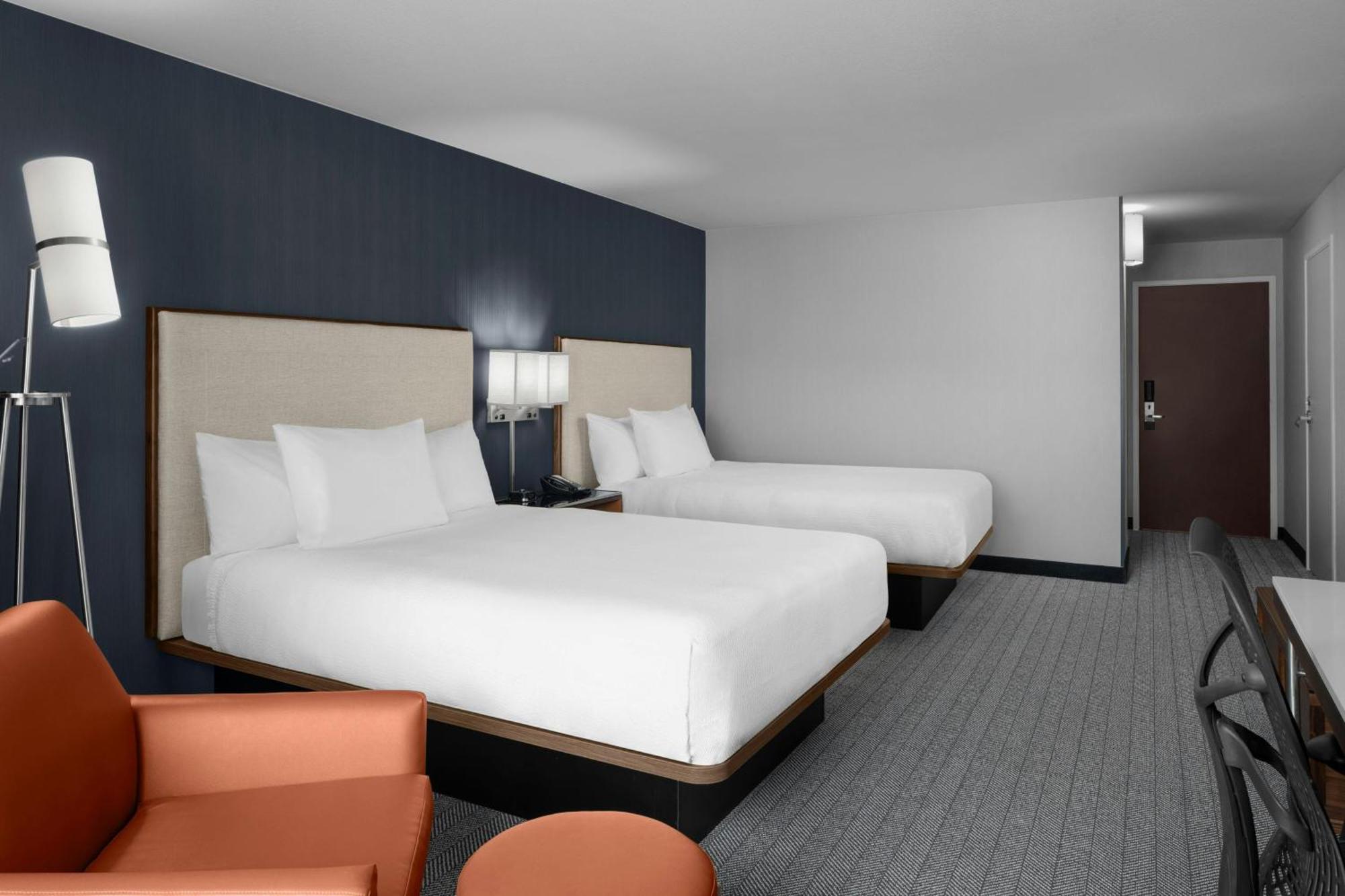 Courtyard Los Angeles Burbank Airport Екстер'єр фото