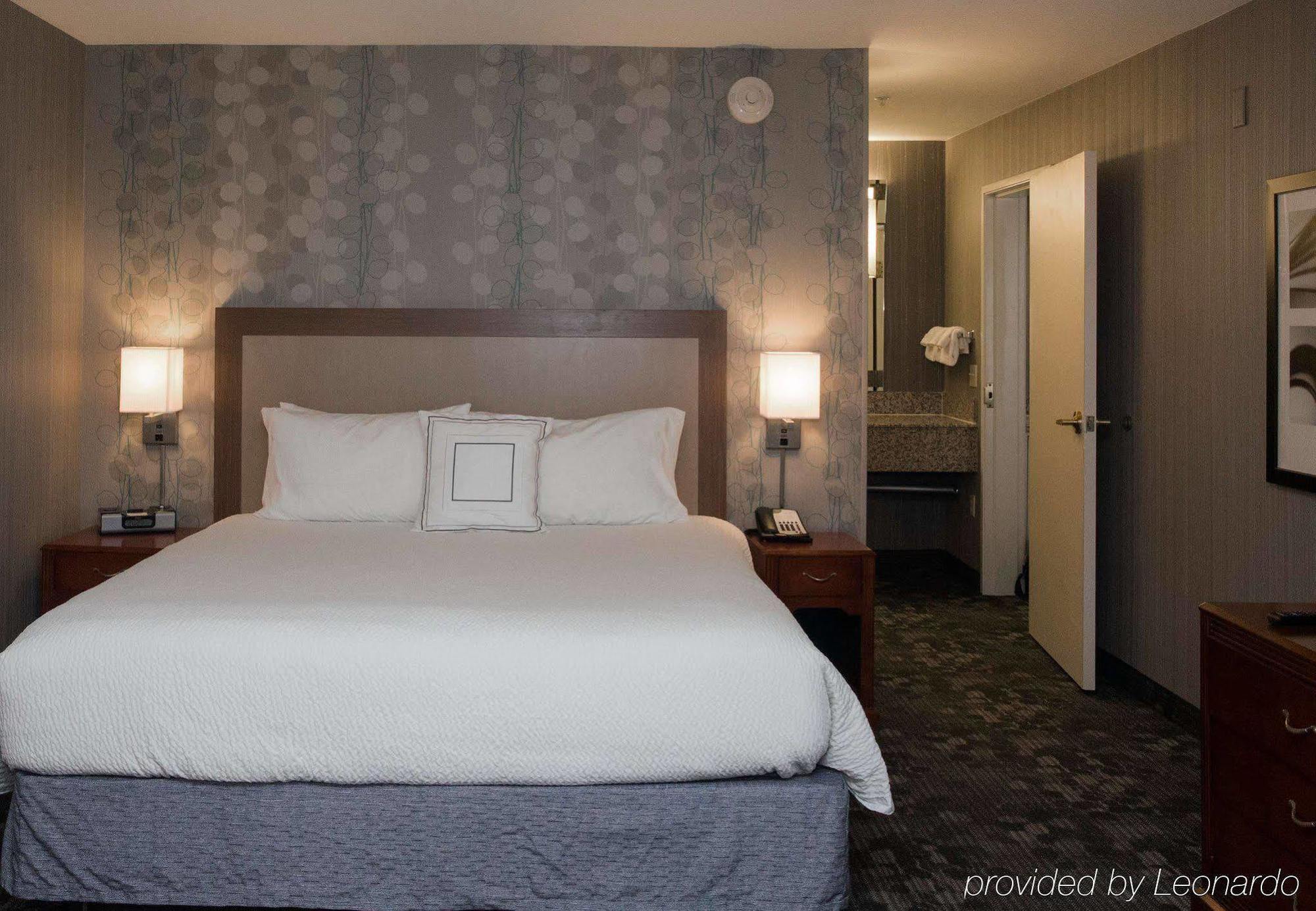 Courtyard Los Angeles Burbank Airport Екстер'єр фото