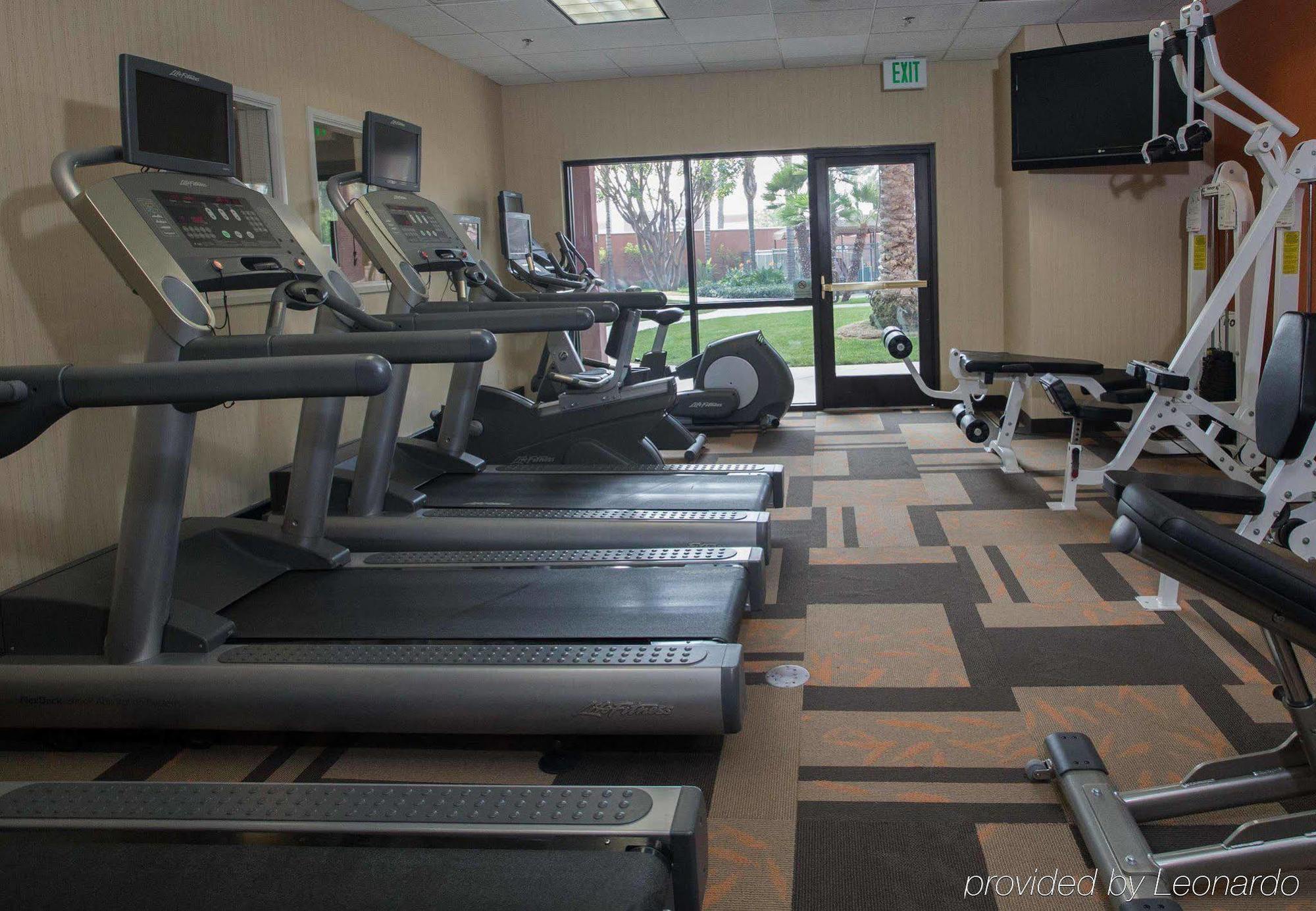 Courtyard Los Angeles Burbank Airport Екстер'єр фото