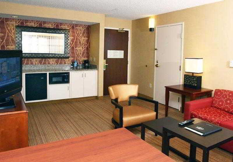 Courtyard Los Angeles Burbank Airport Екстер'єр фото